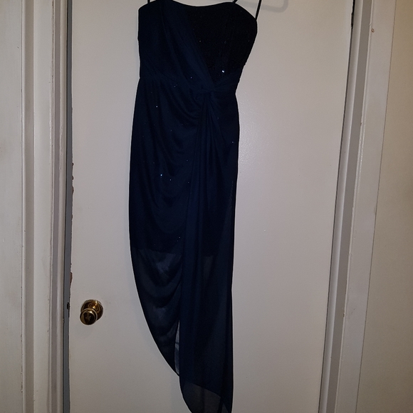 Strapless navy flowy dress - Picture 3 of 7